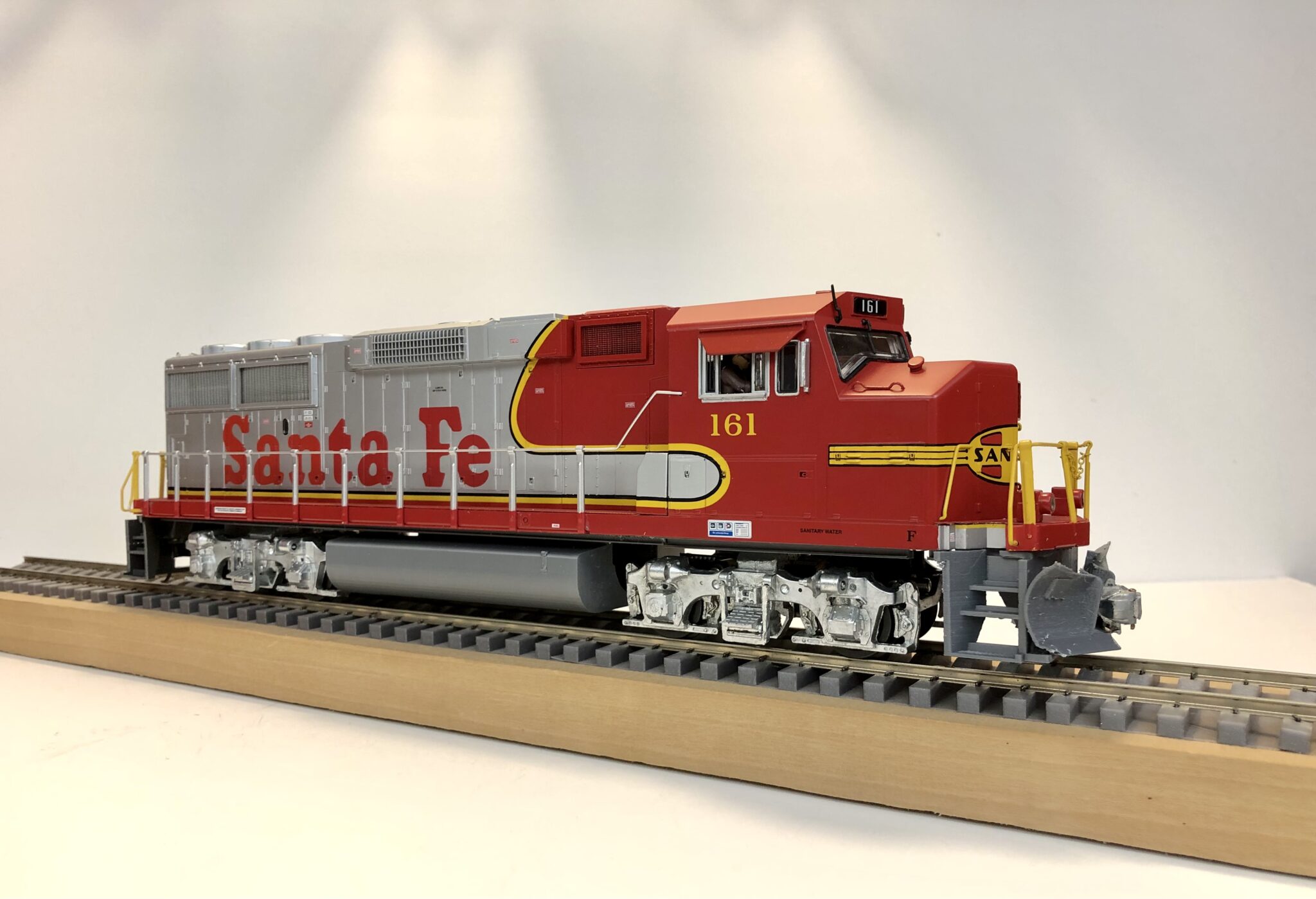 3 Rail to 2 Rail Conversion MTH GP60M All Nation Single Drive Helical