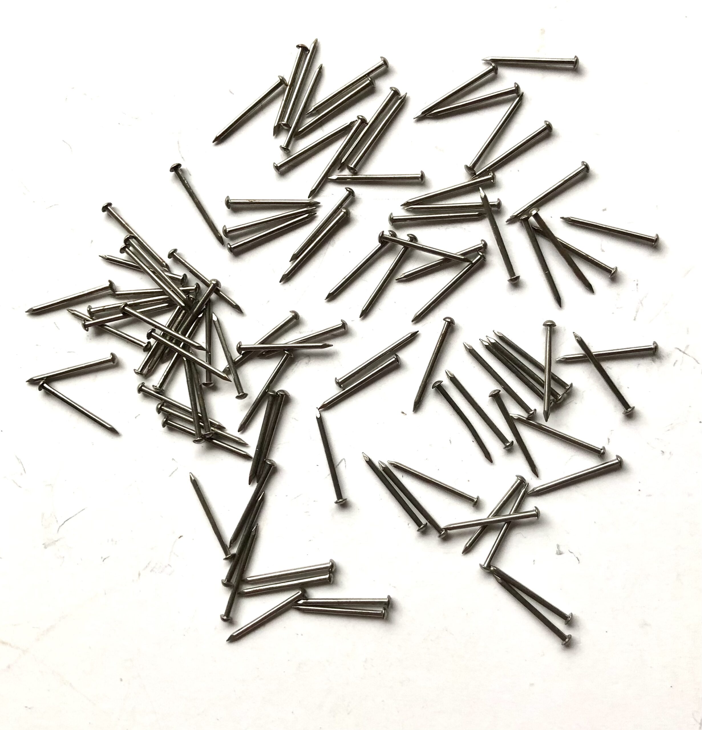 Escutcheon Pins 20 Gauge x 1/2